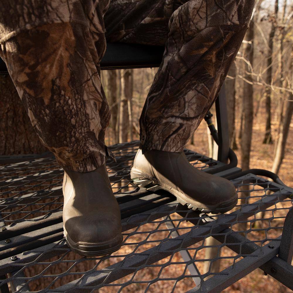 Lockdown 21 ft. 2-Man Ladder Treestand LD202E